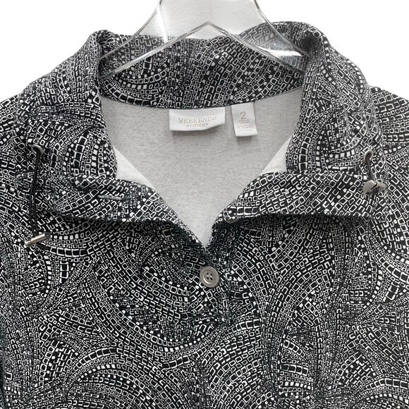 Chico’s Weekend By Chico’s Black and White Knit Pullover Size Large - Picture 2 of 10